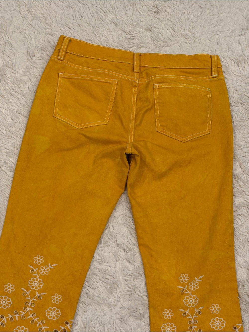 Tory Burch Catch My Drift Cropped Eyelet Floral Jeans 29 Yellow Embroidered - Picture 7 of 10
